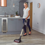 Shark Stratos Cordless Vacuum w/ Anti Hair Wrap & Clean Sense IQ IZ400UKT
