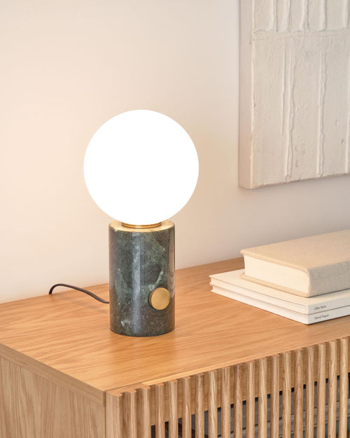 Lonela Tischlampe aus Marmor mit grünem Finish